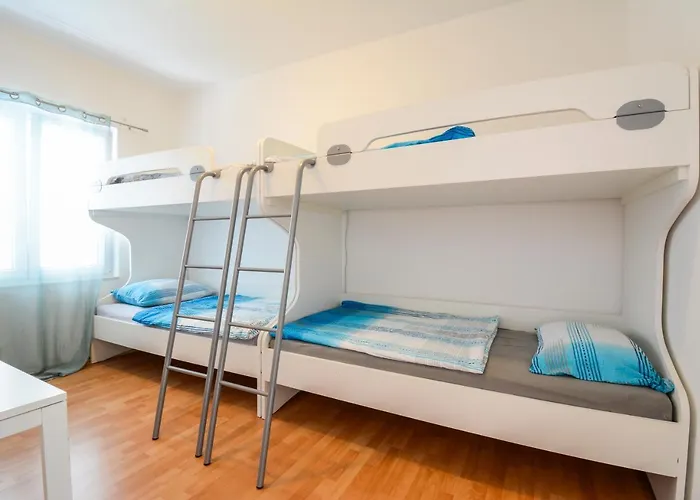 Leo Apartament